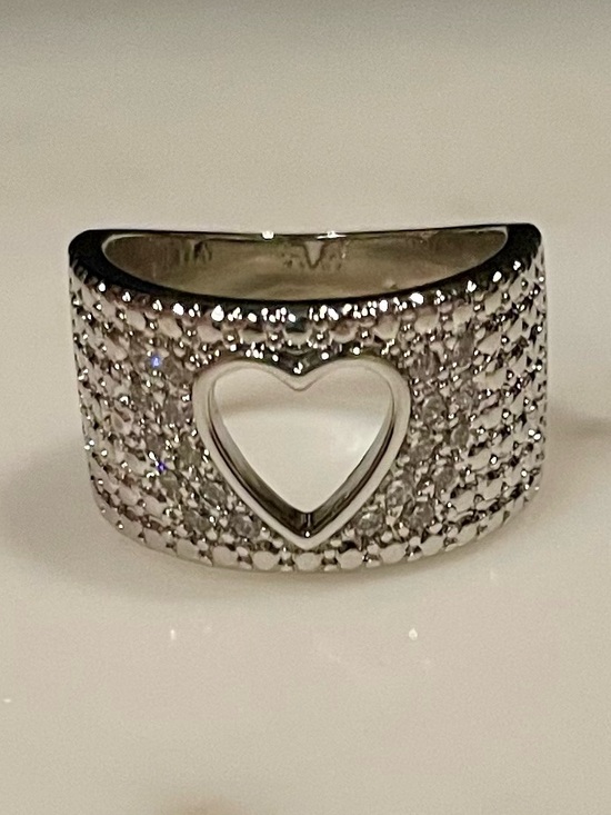 Jewelry - Heart Cutout Wide Band Ring - Silver sz 6